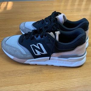 New Balance 997H sneaker sz 8.5